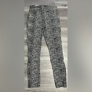 Inc Skinny Leg Mid Rise Pant Pull On Snakeskin Full Length Womens New